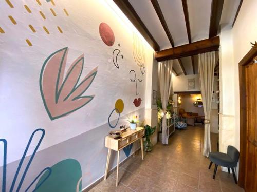 Welcome ! Charming residence is situated in a central area !