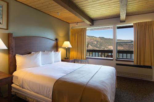 Katil atau katil-katil dalam bilik di Westcliff Lodge