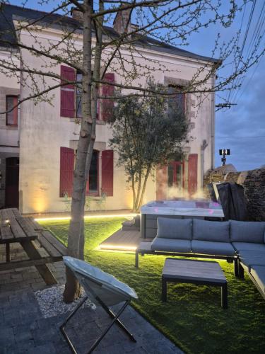 Grande maison de ville entre terre et mer avec Jacuzzi