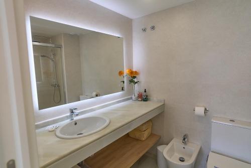 Ocean View Apartment photo 31