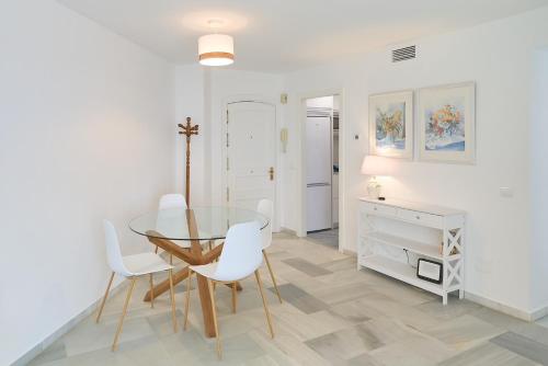 Ocean View Apartment photo 18