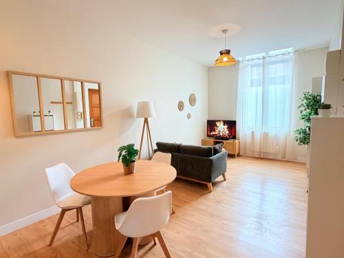 Petit havre cosy & lumineux en centre-ville - 433
