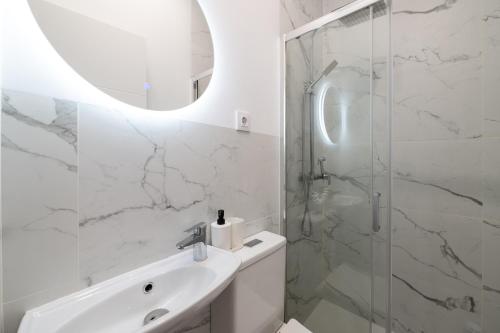 QST17 Chamberí 1 Bedroom Apartament