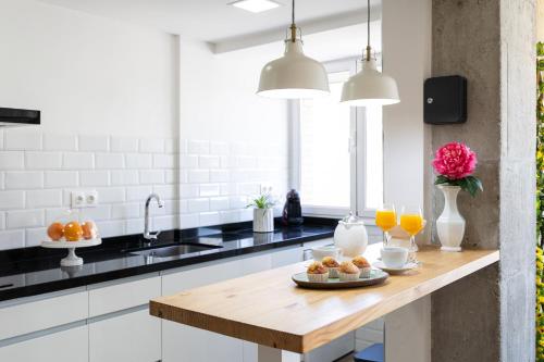 Sierra Nevada Views Sunny Spacious Renovated