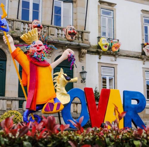 a sign for the disneyland paris parade at Casa do Mar - Reconnect - T2 com pátio junto à praia in Ovar