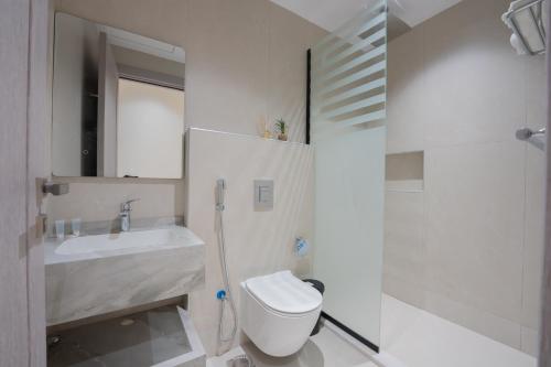 Luxury & Modern Brand New Family Apartments