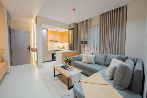 Luxury & Modern Brand New Family Apartments