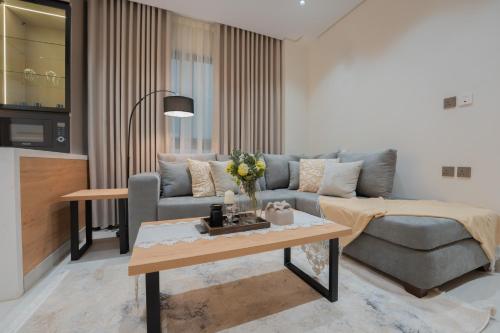 Luxury & Modern Brand New Family Apartments