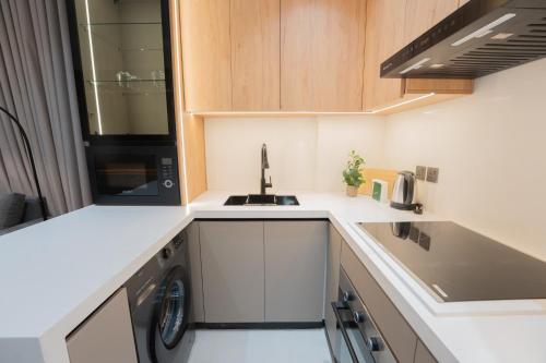 Luxury & Modern Brand New Family Apartments