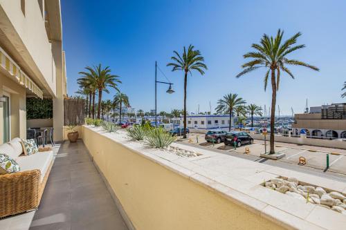 Casa Marina - Estepona Port Sleeps 6 Sea Views