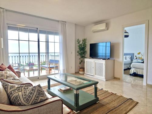 SR Bajadilla beach front with wonderful sea view