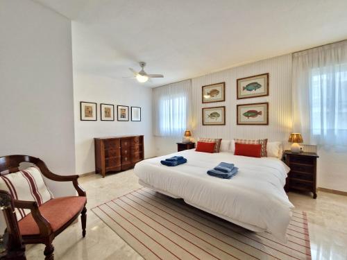 SR Bajadilla beach front with wonderful sea view