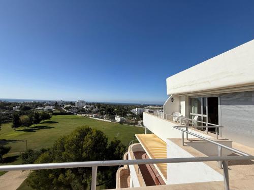 Atico con vistas panoramicas al mar golf y montana - Los Flamencos 26