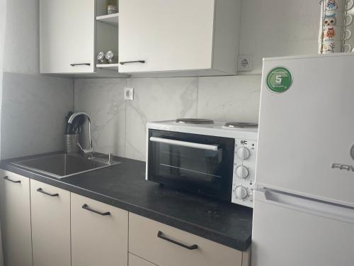 Yves apartment