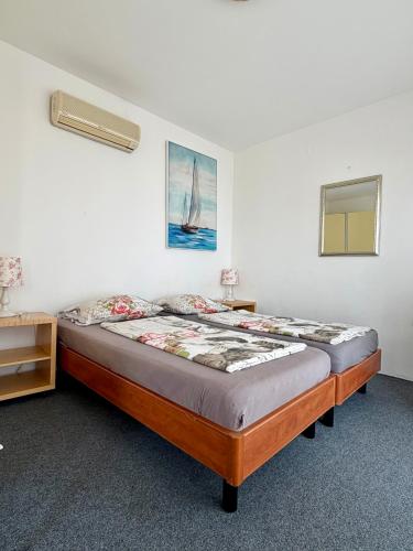 Bonavista Apartment