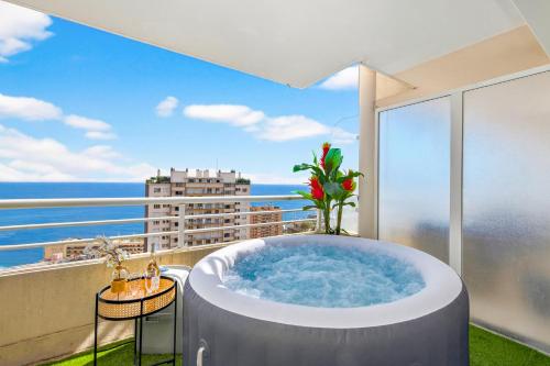 VILLA FLORENTINE II - Somptueux deux pièces MONACO - Vue mer - Parking