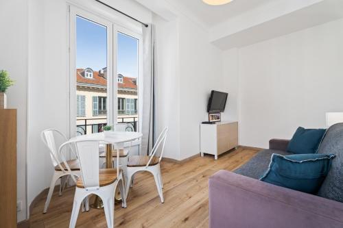 Nice Renting - NOTRE DAME - Cosy Loft Perfect View on the roofs