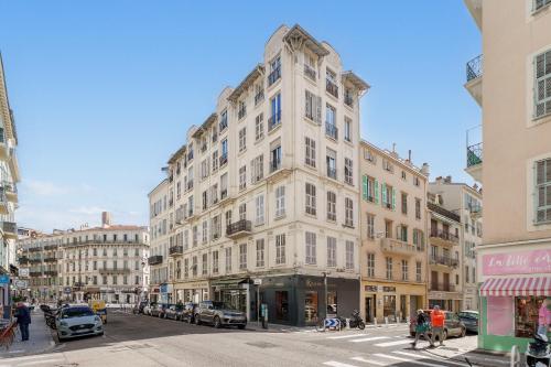 Nice Renting - NOTRE DAME - Cosy Loft Perfect View on the roofs