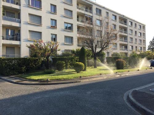 Appartement 2 chambres avec balcon - Tram proche
