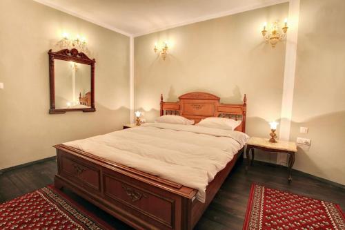 Ένα ή περισσότερα κρεβάτια σε δωμάτιο στο Hotel Evmolpia