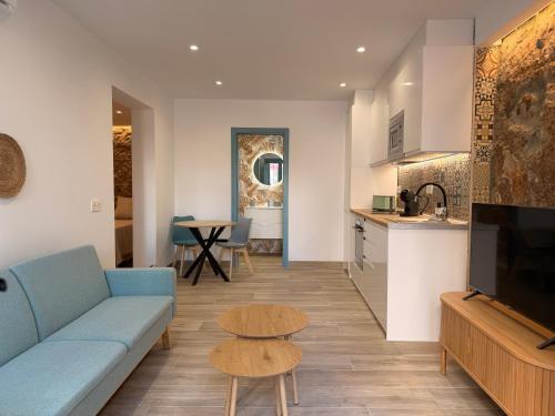 El Castillo Apartamentos Boutique Old Town Estepona - EaW Homes