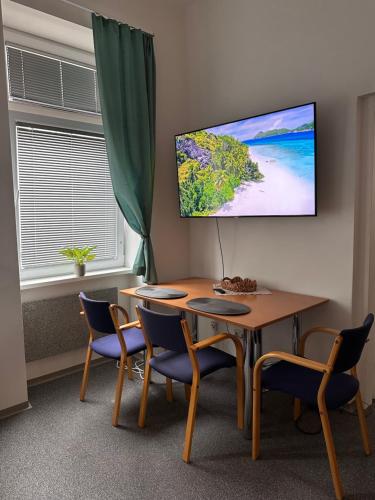 Cozy und central Apartment for 4 near pub transport