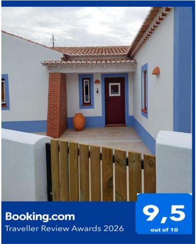 a picture of a model of a house at Casa dos Foros in Odemira