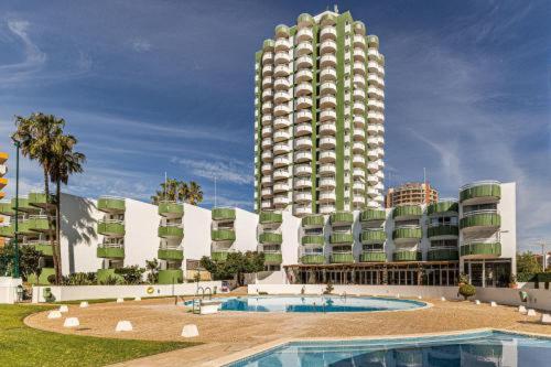 Torre Paradise Sunset
