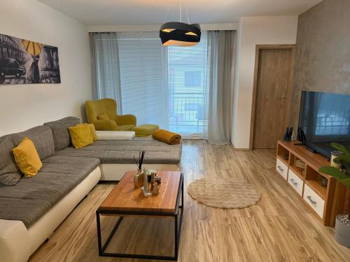 Prestige Suite DS