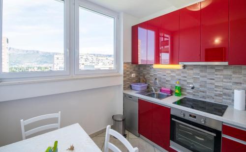 Prova Apartments