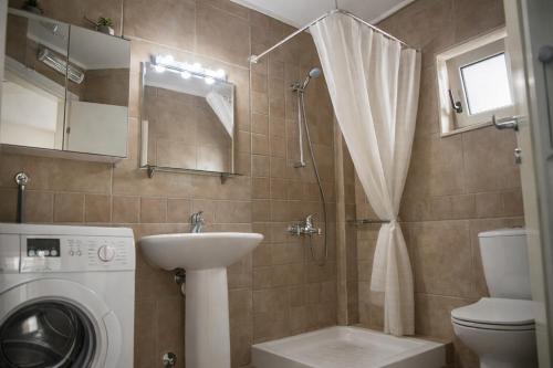 Velora Vista by Granari Rentals