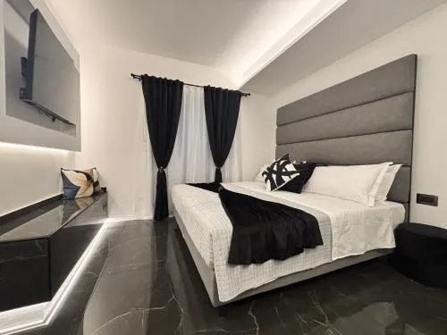 Palazzo Algaria Suites with Jacuzzi, Sauna & Turkish Bath photo 16
