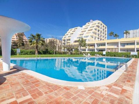Amazing Pool and Sun, Beach Apartment