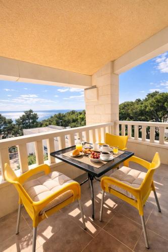 Villa Dalmacija Modern Apartments 1-Minute Walk to Beach