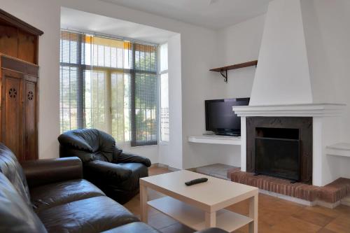 Mediterranean villa near the sea in Marbella - VILLA PALMERAS 23A