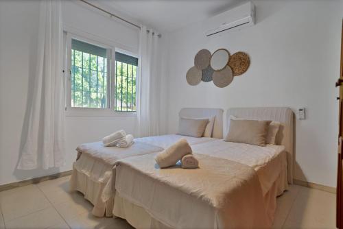 Mediterranean villa near the sea in Marbella - VILLA PALMERAS 23A