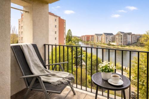 Gdansk Riverside Apartment - Kamienna Grobla 24 by Lion Apartments