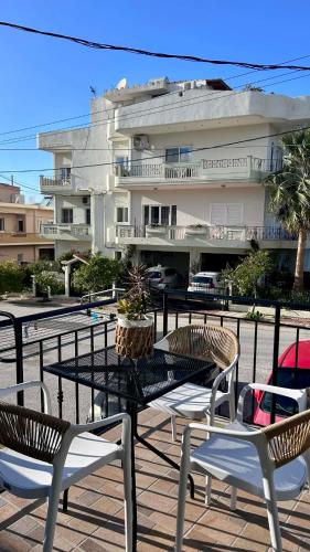 Πολυτελές οροφοδιαμέρισμα για ονειρικές διακοπές!