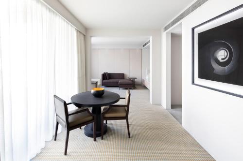 Posezení v ubytování Hotel Realm