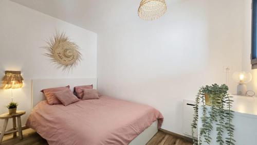 L'Éclat de Camargue - Grand T2 Rénové 49 m2, WIFI, Centre & Plage à 200m