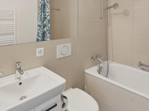 2BR flat in the city center - West 12