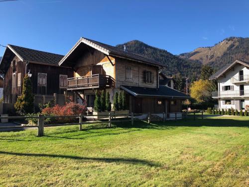 Charming chalet in a quiet neighborhood of Morzine