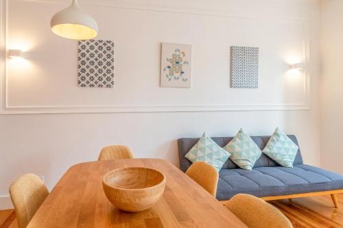GuestReady - Trendy 2-bed flat w/ seaview in Lapa