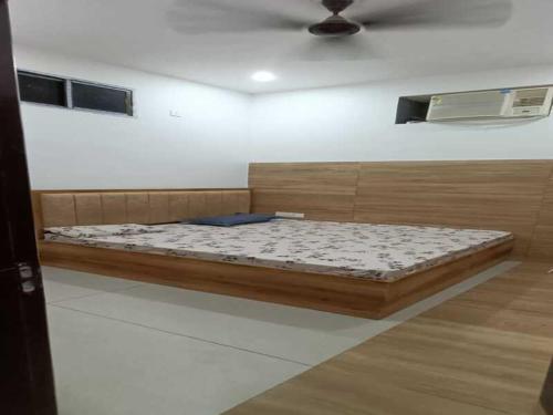 a bed in a room with at Hotel Maa Karni Darbar in Deshnoke