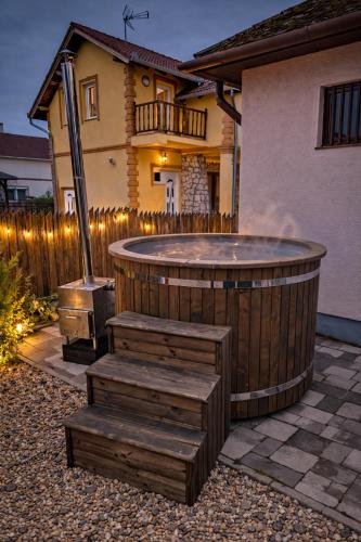 Nikolett apartman