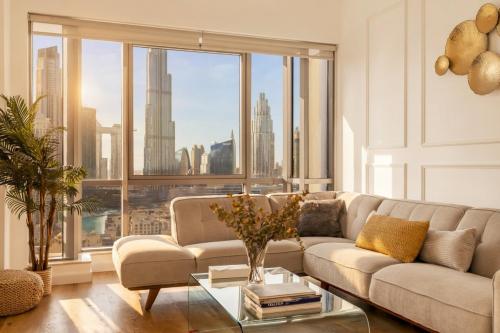 Elegant 2B Bedroom Apartment with Burj Khalifa Panorama in Downtown