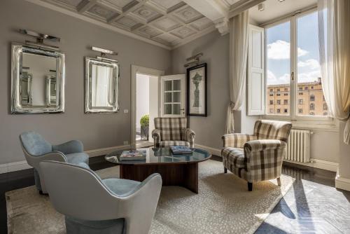 Acciaiuoli Luxury Suite by MMega