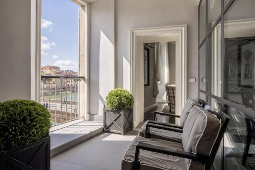 Acciaiuoli Luxury Suite by MMega