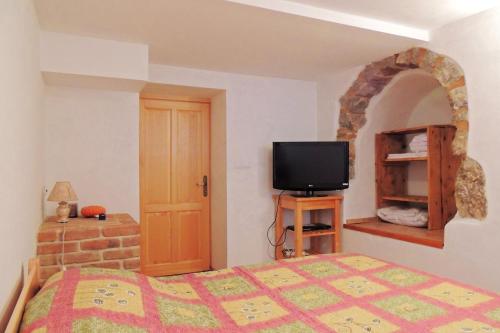 Countryside apartment MILA for two