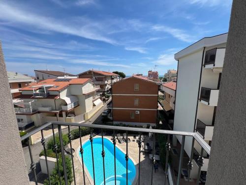 Appartamento con piscina